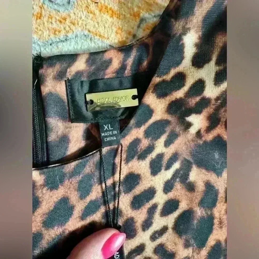 NWT Alexia Admor LEOPARD Daphne Jewel Neck Dress Sz: XL - Picture 3 of 6